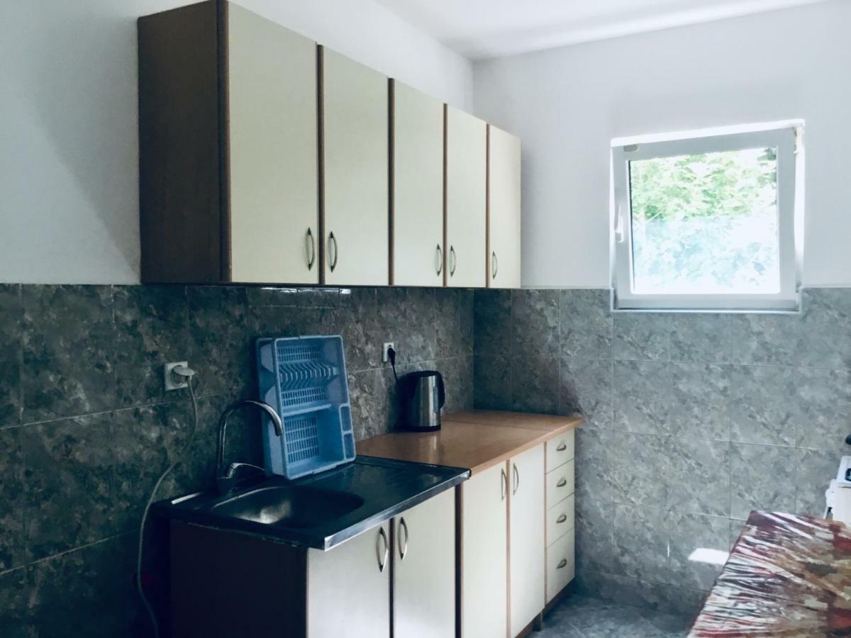 Dk Apartmani Dobrá Voda Exterior foto