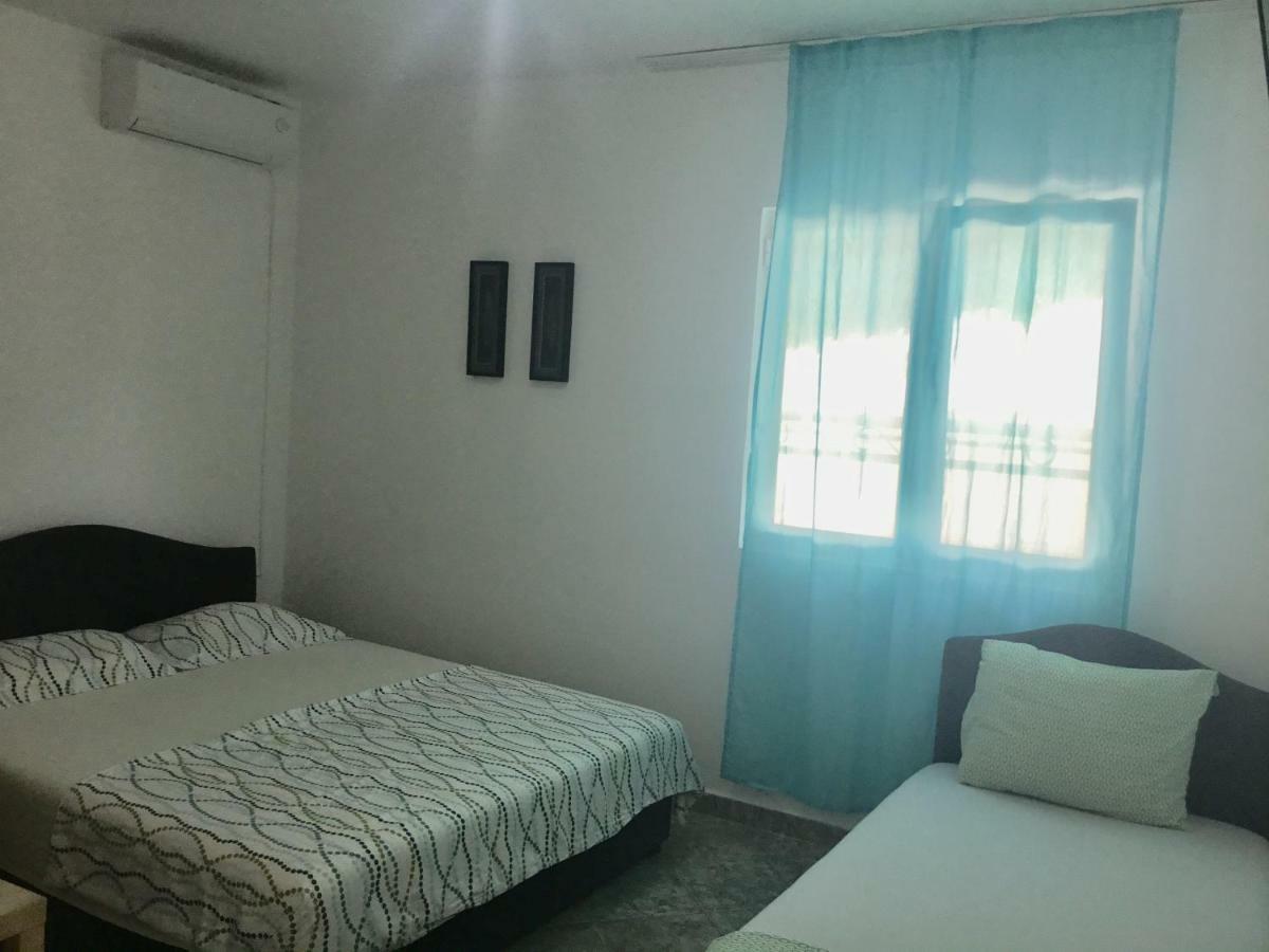 Dk Apartmani Dobrá Voda Exterior foto